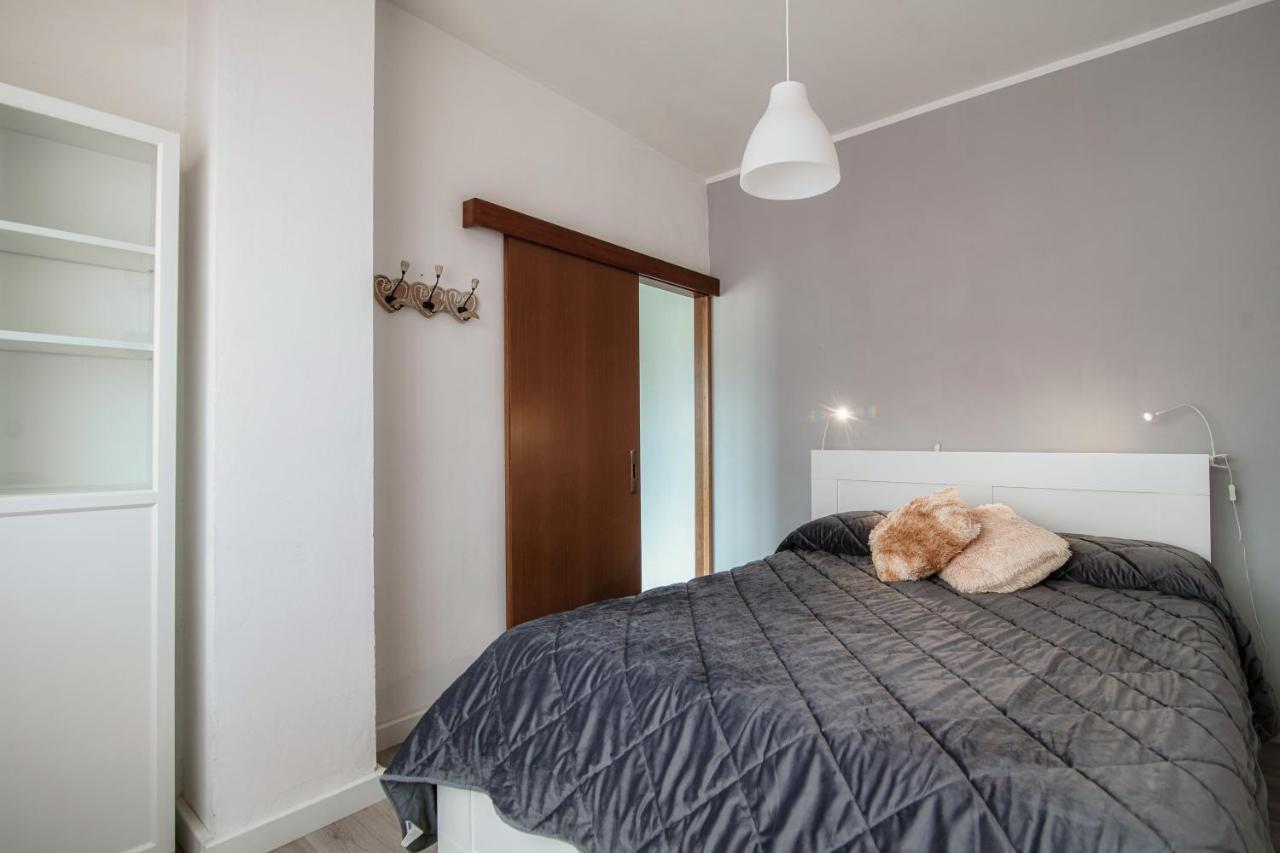 Joivy Family Flat Balcony Apartment